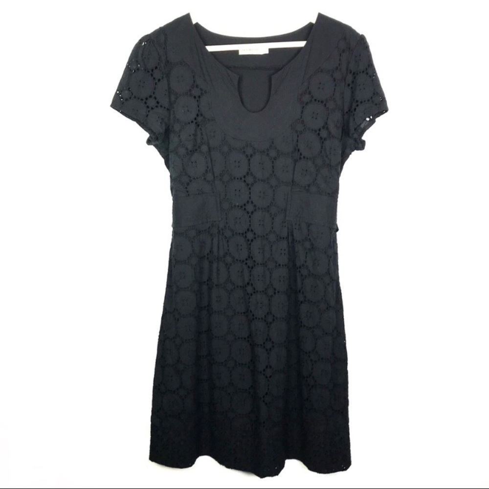 One World Crochet Black Back Tied Shift Dress